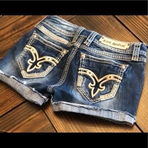 ROCK REVIVAL Denisa Denim Cut-Off Shorts